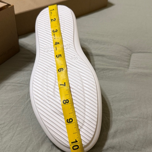 Keneth Cole - Gentle Souls - Picture 5 of 5